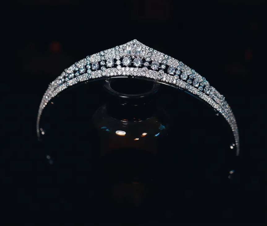 Wunderschöne Shinny Zirkon Kristall Braut Tiara Evi