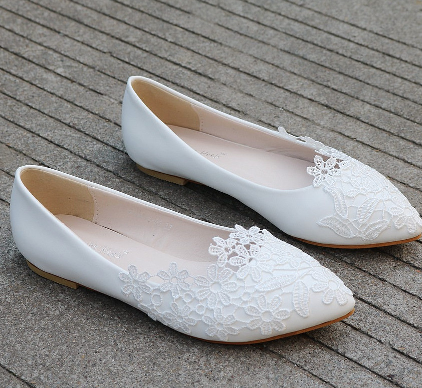 Braut Ballerinas Eniz in Weiß Hochzeitsschuhe mit Spitze