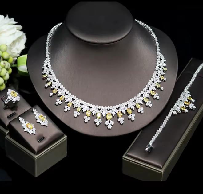 Luxus Zirkonia Brautschmuck Set Cami Silber Gelb Fünfteilig